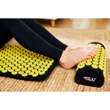 Килимок акупунктурний з валиком 4Fizjo Classic Mat Аплікатор Кузнєцова 680х420 мм, Black/Yellow, код: P-5907739310613